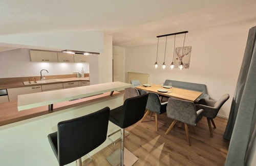 Bischofswiesen Apartment | Vacation apartment Kehlsteinblick, 95m², 1-9 pers. 2bedrooms, shower/WC, balcony
