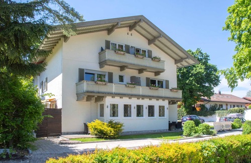 Egern Apartment | Vacation apartment 202 - Hotel garni Berlin