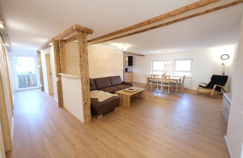 Saulgrub Apartment | Vacation apartment (1-2 pers., 1 bedroom) - Ferienwohnung Wetzstein
