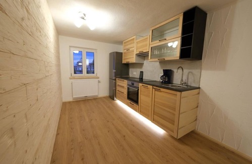 Saulgrub Apartment | Vacation apartment (1-2 pers., 1 bedroom) - Ferienwohnung Wetzstein