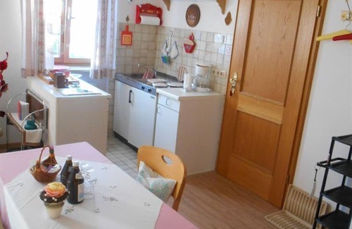 Saulgrub Apartment | Vacation apartment (1-4 pers.) - House Bernadette