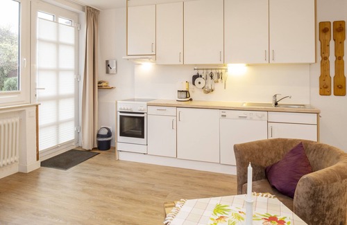 Langeoog Apartment | Vacation apartment -5- in the apartment house UHLENKAMP on the outskirts of Langeoog