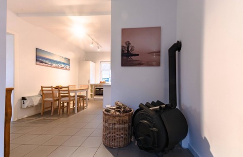 Renz Apartment | Vacation apartment/apartment for 3 guests with 67m² in Poseritz (128000)