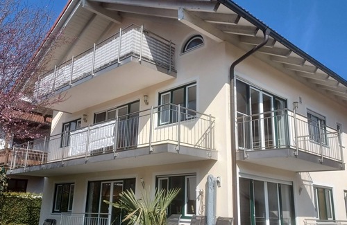 Chieming Apartment | Vacation apartment Auszeit, 1-4 pers., 2 bedrooms, 98sqm, balcony, 1st floor