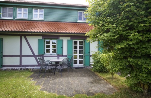 Kreptitz Apartment | Vacation apartment close to the beach with private terrace - Feriendorf Bakenberg FeWo C27