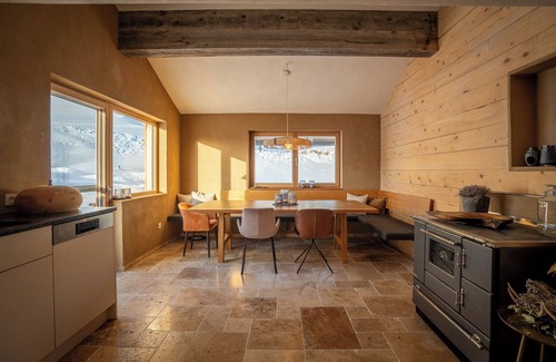 Fontanella Apartment | Vacation apartment for families, friends and small groups with many possibilities.