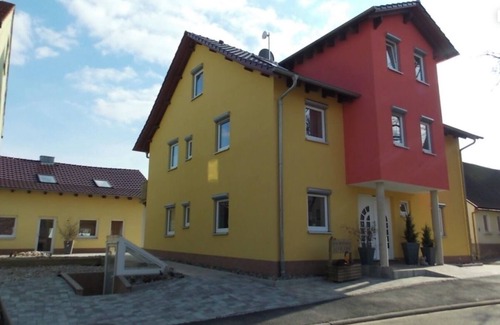 Rottingen Apartment | Vacation apartment in the idyllic district of Strüth
