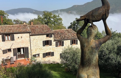 Furlo Apartment | Vacation apartment in the middle of paradise, on Monte Paganuccio/Marche. Nature and tranquillity.