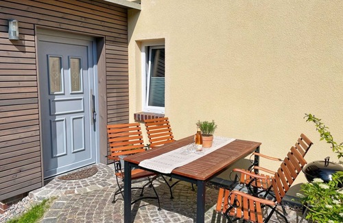 Altefaehr Apartment | Vacation apartment Irmchen - idyllic vacation in the Strelasund in Altefähr -