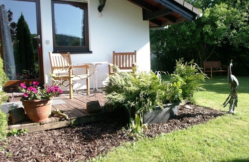 Anraff Apartment | Vacation apartment with terrace and garden
