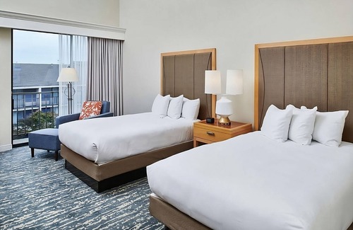 Berkeley Hotel | Vacation At Its Finest! Near Oakland Museum of California, Pets Allowed, Pool!