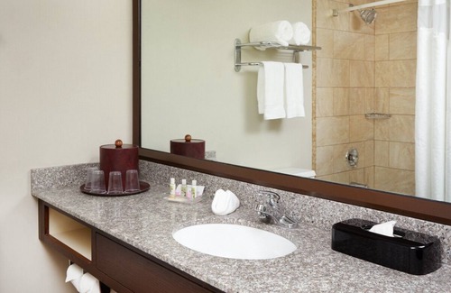 Matteson House | Vacation Day Is Always A Great Idea! Onsite Restaurant, Free Parking