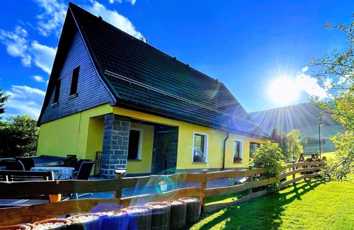 Oberwiesenthal Condo | Vacation apartment directly on the ski slope with sauna