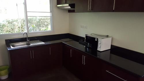 Si Sunthon House | Vacation Garden Villa