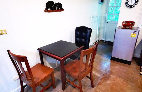Si Sunthon House | Vacation Garden Villa