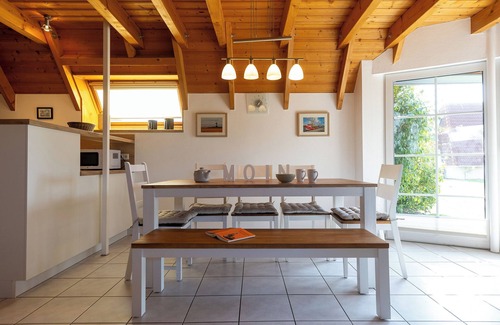Dorumer Neufeld House | Vacation home Tegeler Rinne 6. close to the beach and cozy