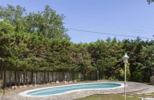 Can Carbonell House | Vacation home Izan in Caldes de Malavella - 6 persons, 3 bedrooms