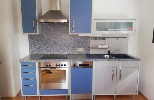 Oberthulba Apartment | Vacation home (104sqm) with garden