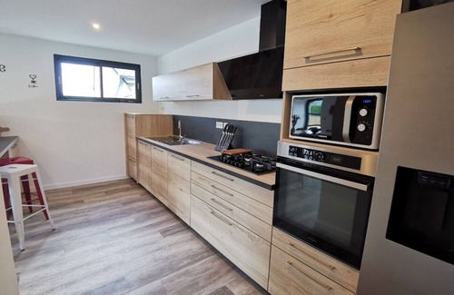 Keremma Villa | Vacation home a few steps from the beach: A la maison de Goulannou