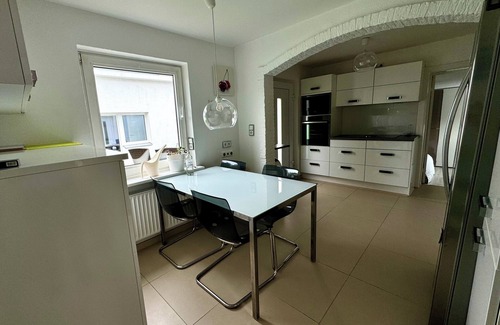 Ratekau House | Vacation home "Achterhus" with lots of space incl. home office. Near Lübeck & Baltic Sea