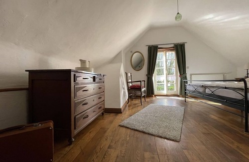 Nasingen Other | Vacation home Altes Backhaus - 4-bed vacation home Altes Backhaus