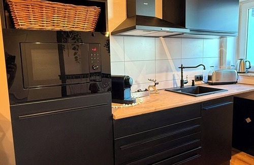 Griethausen House | Vacation home ALTES FISCHERHAUS Kleve BED & BUBBLES