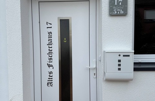 Griethausen House | Vacation home ALTES FISCHERHAUS Kleve BED & BUBBLES