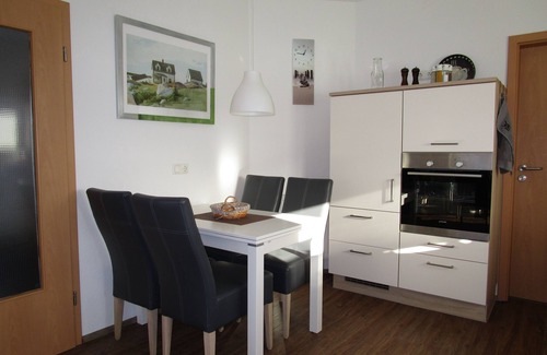 Wangerland House | Vacation home at the Wangermeer, 3 bedrooms up to 8 pers. charging station/wallbox