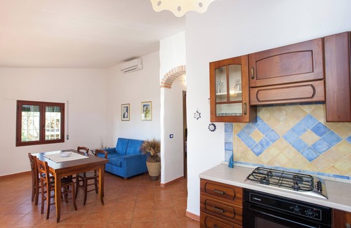 Orosei House | Vacation Home Casa Osala with Sea View, Garden, Terrace & Wi-Fi