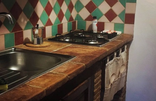 Umbertide House | Vacation Home "Dependance Giardino" with Shared Pool, Terrace & Wi-Fi