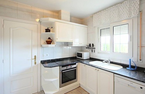 L'Ampolla House | Vacation home Dirk by Interhome