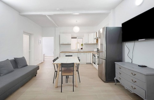 Guimar Apartment | Vacation Home "Doris" with Sea View, Terrace & Wi-Fi