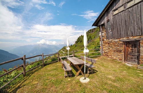 San Leonardo in Passiria House | Vacation Home "Enzianhuette" with Mountain View, 3 Balconies & Shared Terrace