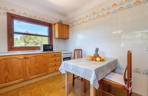 Cala s'Almonia House | Vacation Home 'Es Jaç' with Mountain View & Garden