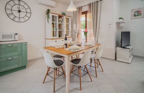 Kastelir-Labinci House | Vacation home for 9 guests with 120m² in Rogovi (84019)