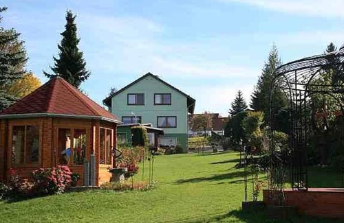 Friedrichsbrunn Apartment | Vacation home Grimm - Holiday home - Ferienobjekte Grimm