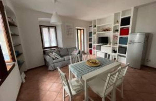 Omegna Apartment | Vacation home IL GALLO - Lake view apartment with Jacuzzi