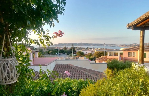 Palau House | Vacation home in Palau, 5 min to the beach, next to the national park