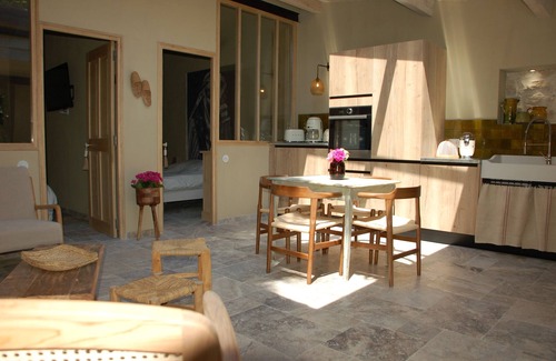 Carpentras House | Vacation home in Provence with swimming pool, at the foot of Mont Ventoux