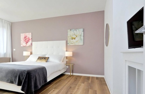 Nomentano House | Vacation Home in Rome with 2 bedrooms sleeps 6