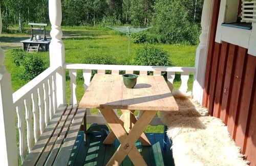Junosuando House | Vacation home in the middle of the nature of Swedish Lapland with sauna