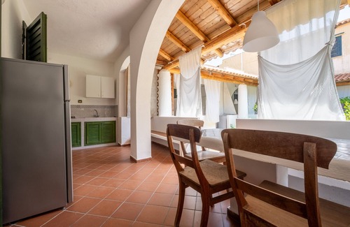 Vulcanello House | Vacation Home "Jerà 56 Piazzetta" with Private Terrace