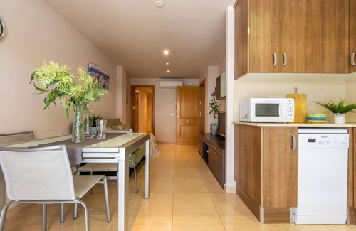 L'Ampolla House | Vacation home Masnou by Interhome