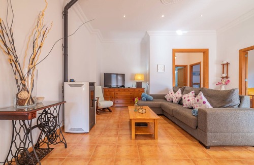 Porreres House | Vacation home Morla by Interhome