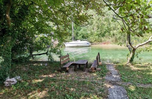 Morinj House | Vacation Home Naluka