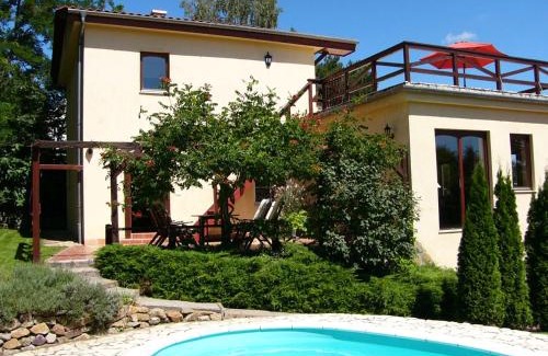 Szentendrei Villa | Vacation home near Budapest, ideal for Hungaroring
