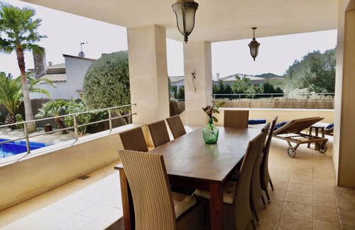 Cala Santany House | Vacation Home "Ocean Blues" with Private Pool, Shared Terrace & Wi-Fi