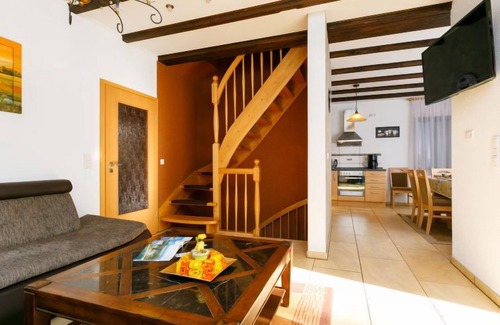 Neeberg House | Vacation home Petra by Interhome