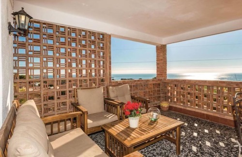 Alcanar House | Vacation home Pino by Interhome