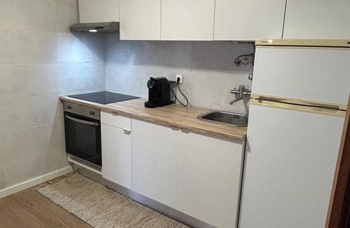 Vila do Conde House | Vacation Home - T1 w/garden - 8 mins from the beach!